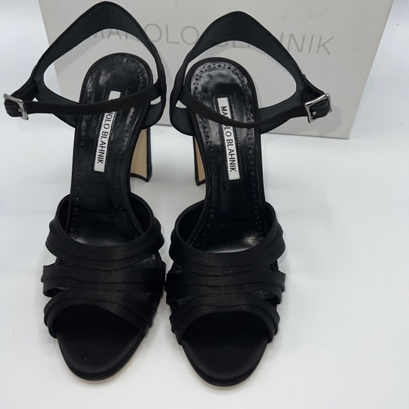 NWB MANOLO BLAHNIK BLACK SATIN GAZO SANDSLS SIZE 37.5 - Picture 3 of 15